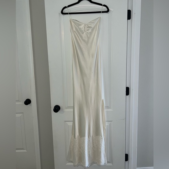 Reformation Tullamore Silk Dress Size XS altered - Picture 8 of 11